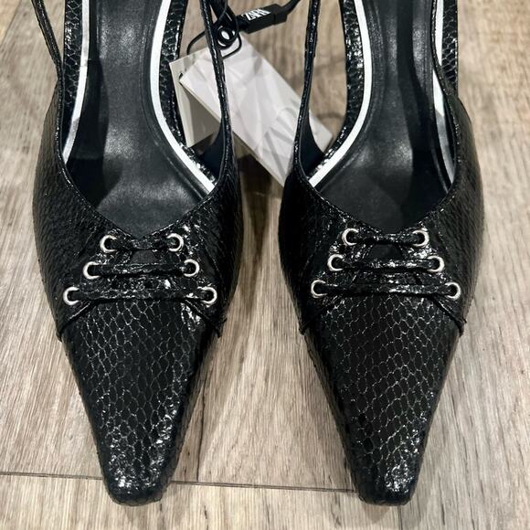 ZARA Pointed Toe Heels NWT - Picture 1 of 10